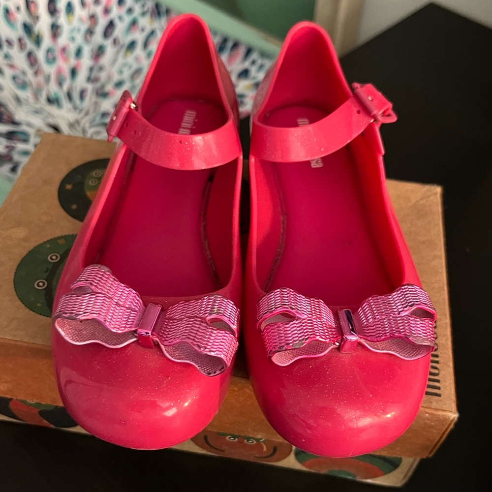 Mini Melissa Vibrant Pink Dress Shoes with Bow